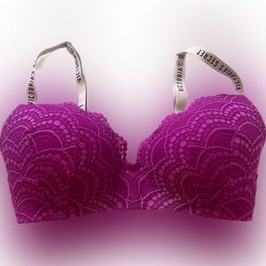 Fuchsia Victorias secrets bra